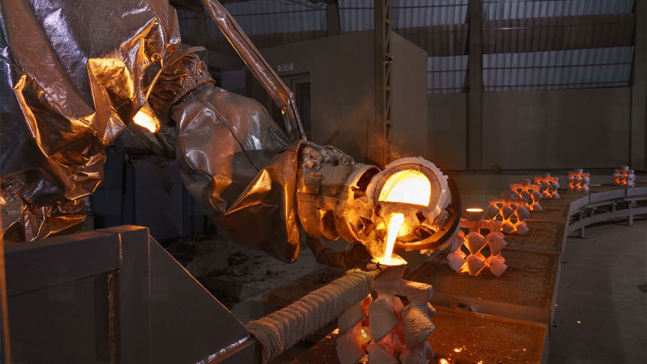 Image: 7 Axis robotics pouring techniques Investment Casting Foundry In India